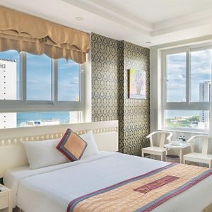 Jay Grand Hotel