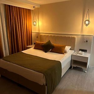 Large Single Room
